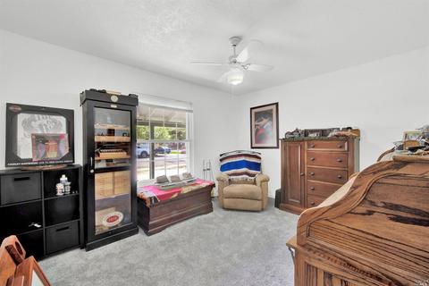 1026 Davis St, Vacaville, CA 95687 photo 28