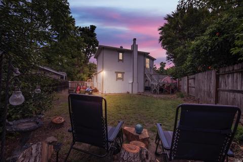 1026 Davis St, Vacaville, CA 95687 photo 1