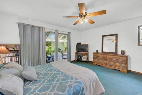 1026 Davis St, Vacaville, CA 95687 photo 31