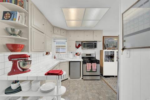 1026 Davis St, Vacaville, CA 95687 photo 17