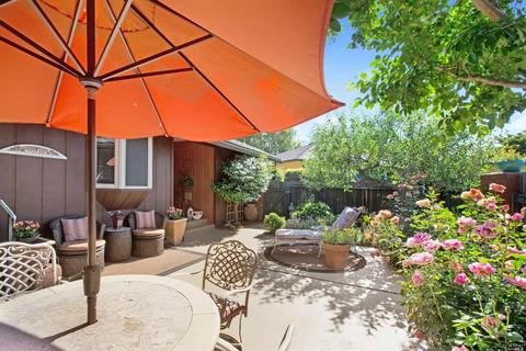 228 Flint Ct, Sonoma, CA 95476 photo 3