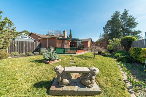 176 Picadilly Cir, Vallejo, CA 94591 photo 36
