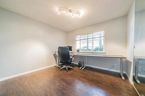 176 Picadilly Cir, Vallejo, CA 94591 photo 27