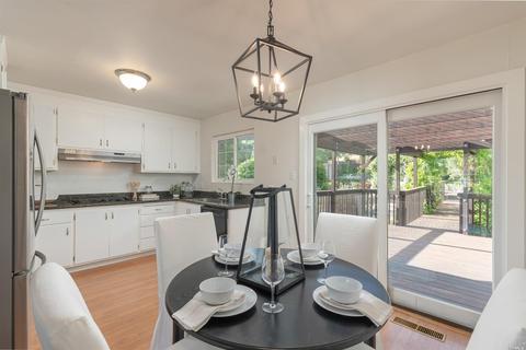 656 Cherry St, Novato, CA 94945 photo 4
