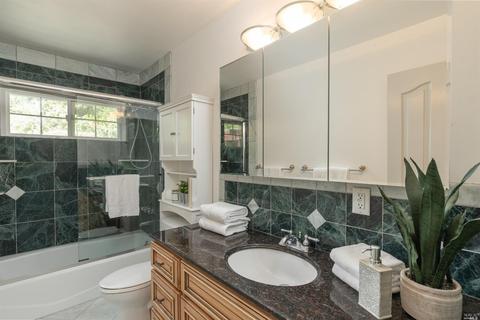 656 Cherry St, Novato, CA 94945 photo 8