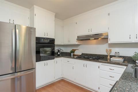 656 Cherry St, Novato, CA 94945 photo 5