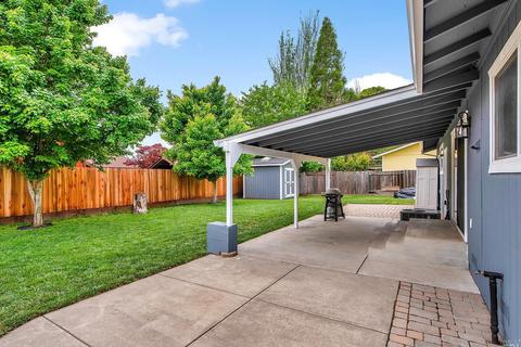 153 Bluebird Dr, Windsor, CA 95492 photo 19
