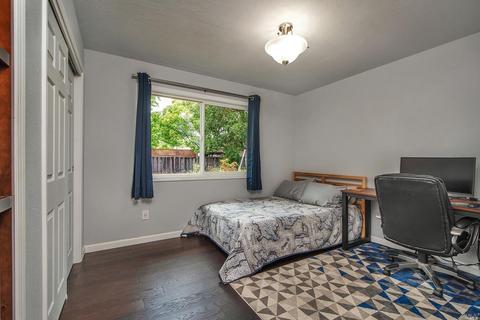 153 Bluebird Dr, Windsor, CA 95492 photo 15