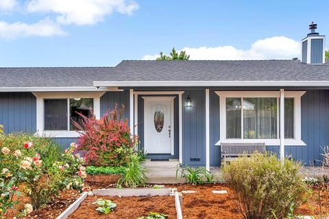 153 Bluebird Dr, Windsor, CA 95492 photo 2