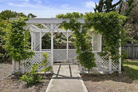 256 Valley Oak Ln, Vallejo, CA 94591 photo 30