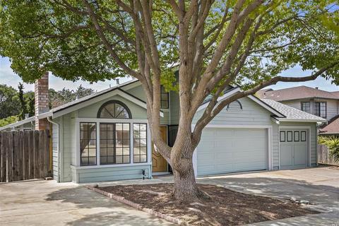256 Valley Oak Ln, Vallejo, CA 94591 photo 2