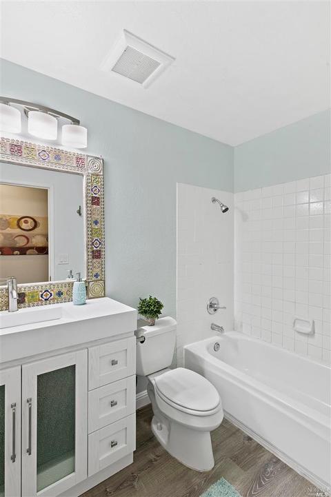 256 Valley Oak Ln, Vallejo, CA 94591 photo 20