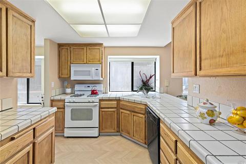 256 Valley Oak Ln, Vallejo, CA 94591 photo 8