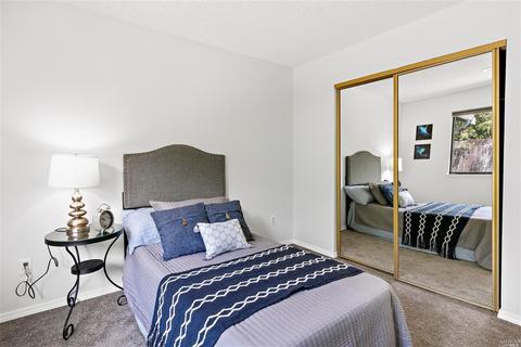 256 Valley Oak Ln, Vallejo, CA 94591 photo 22