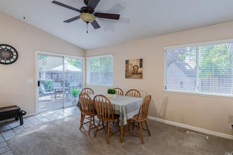 238 Cayetano Dr, Windsor, CA 95492 photo 11