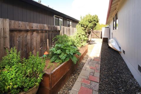 545 Christopher Way, Windsor, CA 95492 photo 21
