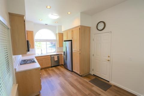760 Bob Crosby Way, Windsor, CA 95492 photo 4