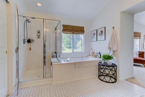 2421 Wolf Glen Pl, Fairfield, CA 94534 photo 40