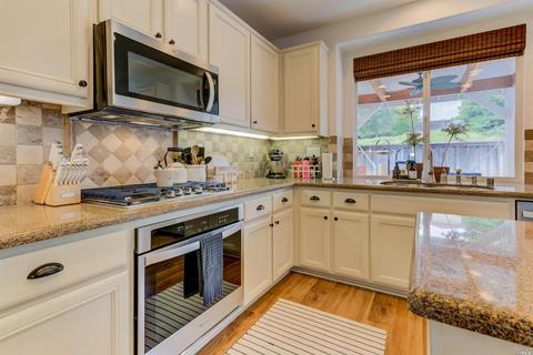 2421 Wolf Glen Pl, Fairfield, CA 94534 photo 12