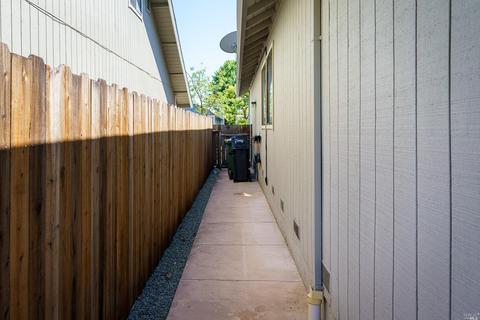 813 Pulteney Pl, Windsor, CA 95492 photo 13