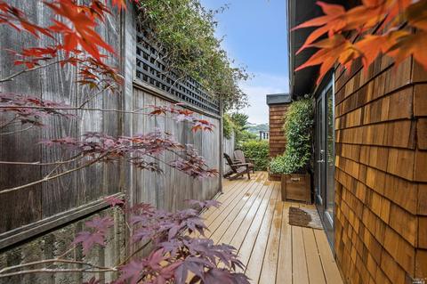Undisclosed, Sausalito, CA 94965 photo 29