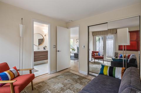 Undisclosed, Sausalito, CA 94965 photo 27