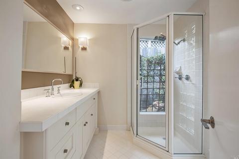 Undisclosed, Sausalito, CA 94965 photo 23