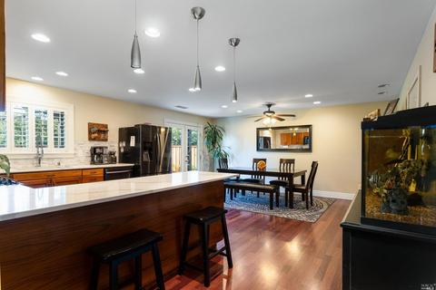 8139 Countryside Ct, Windsor, CA 95492 photo 9