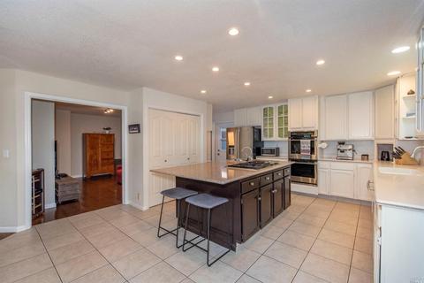 125 Summer Wheat Dr, Windsor, CA 95492 photo 17