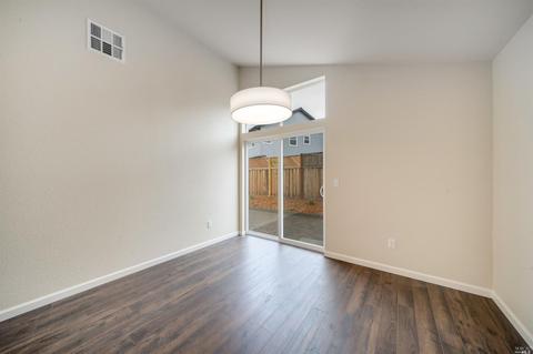 1663 Kerry Ln, Santa Rosa, CA 95403 photo 15