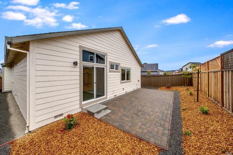 1663 Kerry Ln, Santa Rosa, CA 95403 photo 23