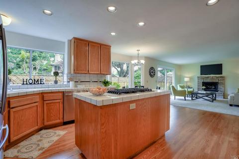 94 Leighann Pl, Windsor, CA 95492 photo 12