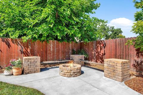 1064 Daniel Dr, Petaluma, CA 94954 photo 25