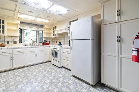24531 Ridge Rd, Willits, CA 95490 photo 8