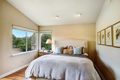 10 Chesapeake Ct, Napa, CA 94559 photo 14