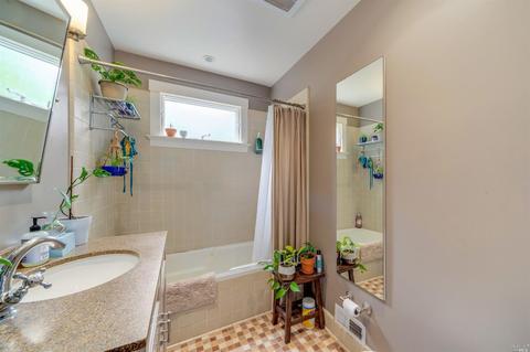 71 Spring St, Napa, CA 94559 photo 19