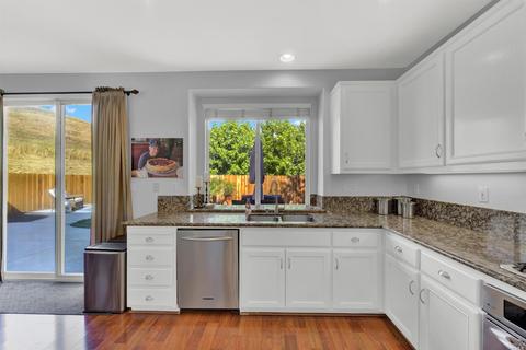 2438 Wolf Glen Pl, Fairfield, CA 94534 photo 24