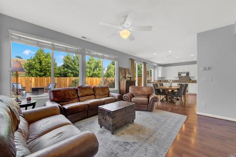 2438 Wolf Glen Pl, Fairfield, CA 94534 photo 15