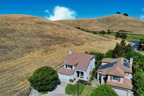 2438 Wolf Glen Pl, Fairfield, CA 94534 photo 4