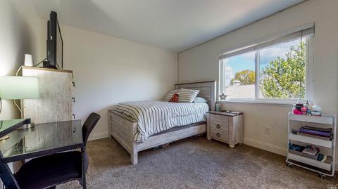 7988 Creekside Dr, Windsor, CA 95492 photo 26