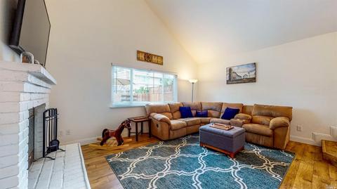 7988 Creekside Dr, Windsor, CA 95492 photo 18