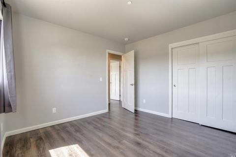 350 Stuart Dr, Petaluma, CA 94954 photo 14