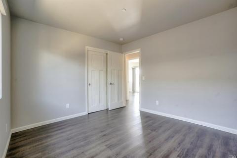 350 Stuart Dr, Petaluma, CA 94954 photo 16