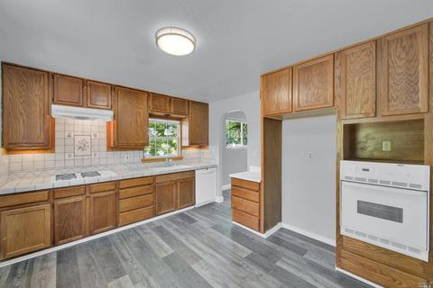 101 Muller St, Vallejo, CA 94590 photo 7