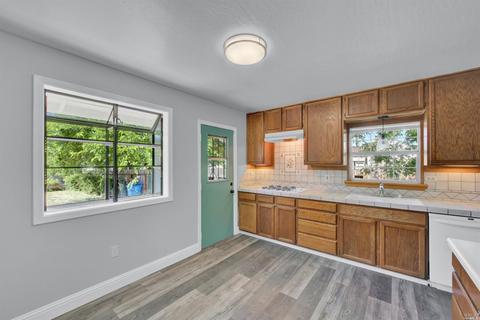 101 Muller St, Vallejo, CA 94590 photo 8