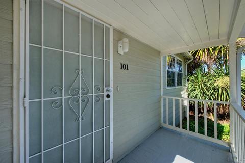 101 Muller St, Vallejo, CA 94590 photo 3