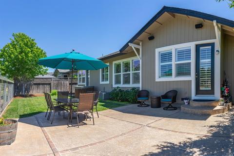 8471 Trione Cir, Windsor, CA 95492 photo 22