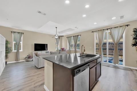 1223 Eton Ct, Fairfield, CA 94533 photo 22