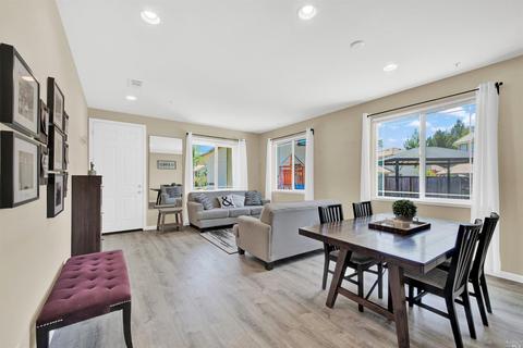 1223 Eton Ct, Fairfield, CA 94533 photo 12
