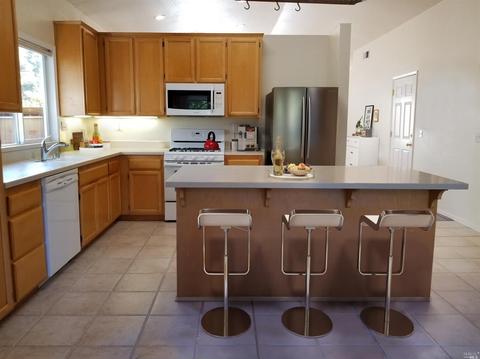 1561 Philip Dr, Healdsburg, CA 95448 photo 6